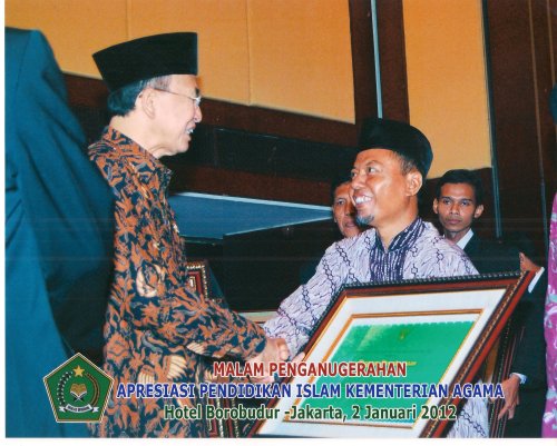 Foto Kepala Sekola Berprestasi Kemenag 2011 A